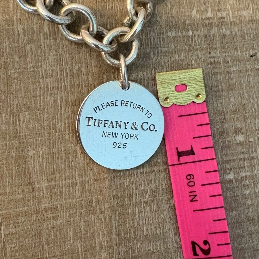Tiffany & Co. Return to Tiffany Round Tag Chain Link Necklace 🩵 - Picture 6 of 7